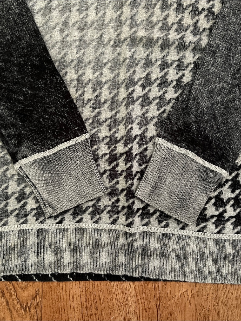Ruff Hewn Patterned Sweater - Picture 5 of 8